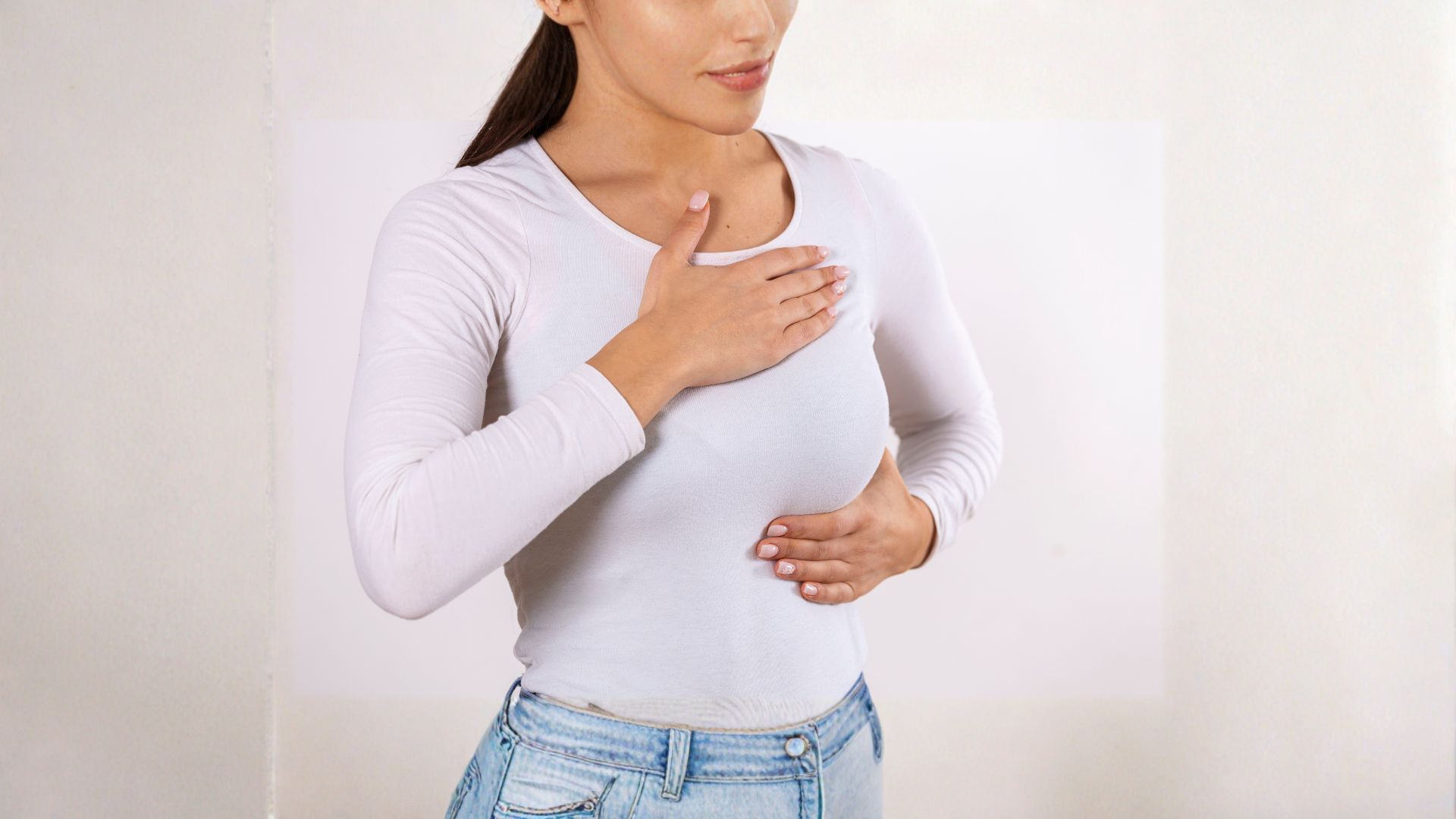  Benjolan di Payudara: Kapan Harus Khawatir? 